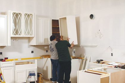 Best Practices for Working with Cabinet Contractors